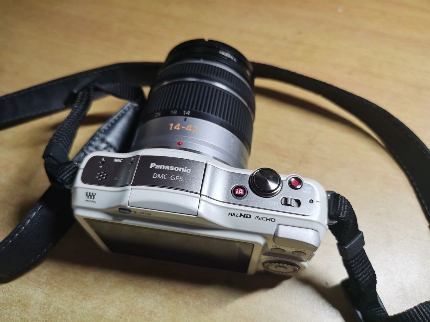 松下gf5 几百块的微单要啥自行车!