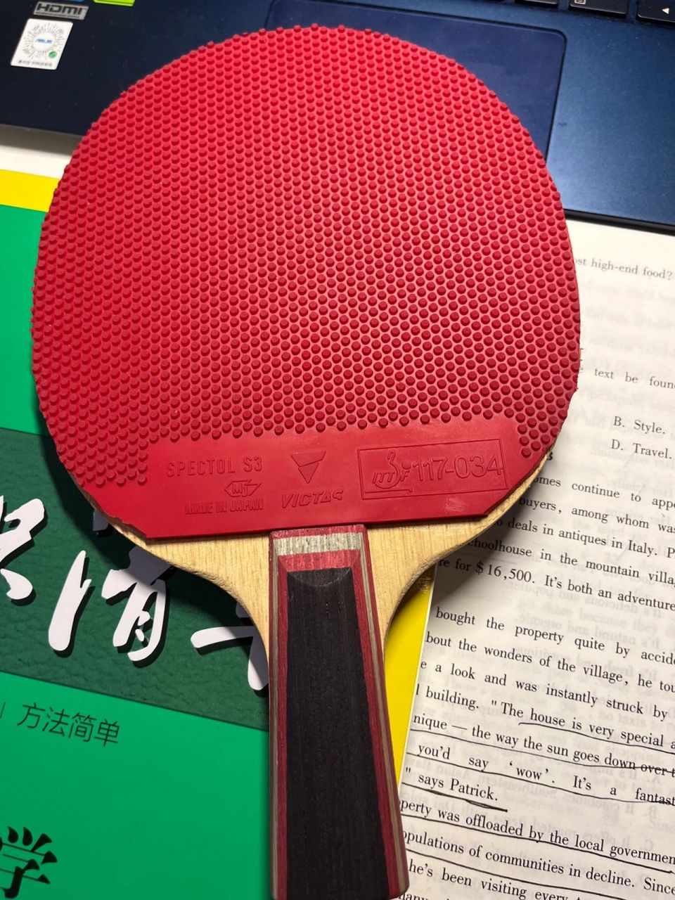 直板正手长胶反手生胶杂谈 底板:三维北欧7 正手:红双喜c8(1.