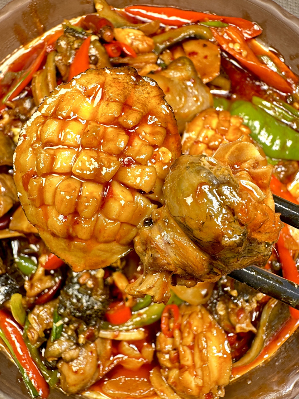 6015今年年夜饭头牌,这一锅甲鱼焖鲍鱼,祝大家