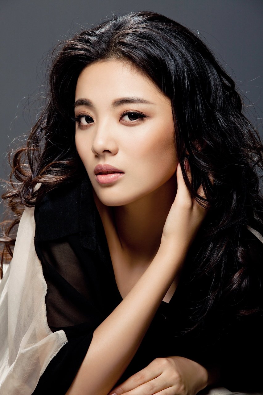 演员 张倩如 见组照