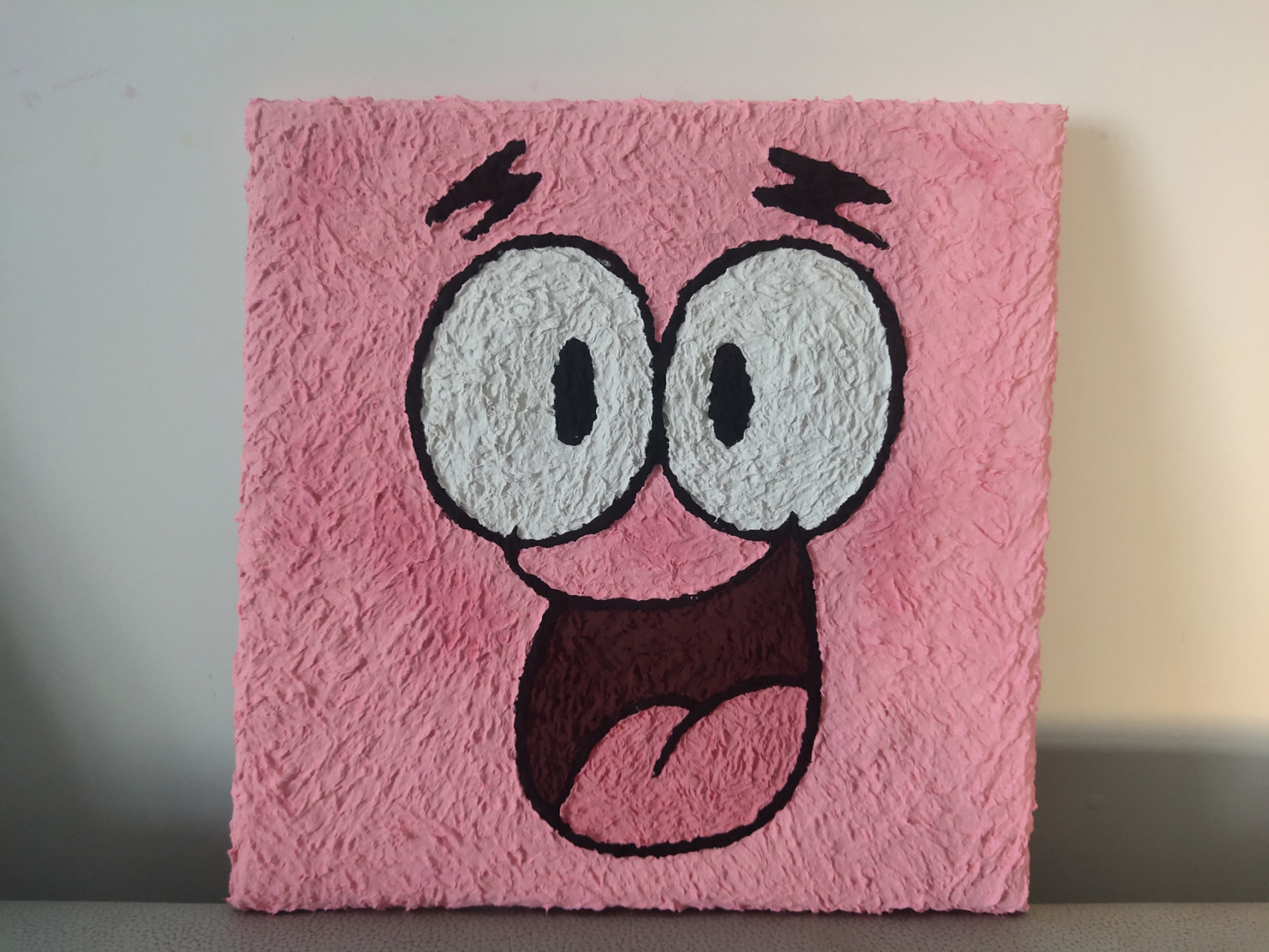 海绵宝宝派大星纸浆画 派大星脸上颜色不均的地方是还