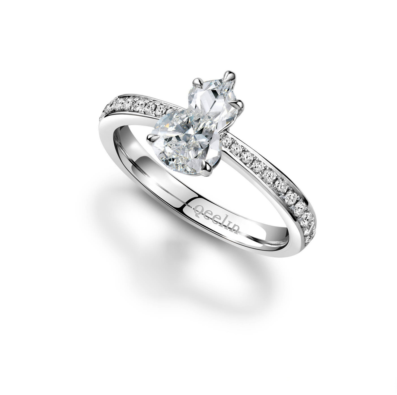 时尚生活实验室# 爱情的模样不尽相同,qeelin订婚钻戒因此也呈现出