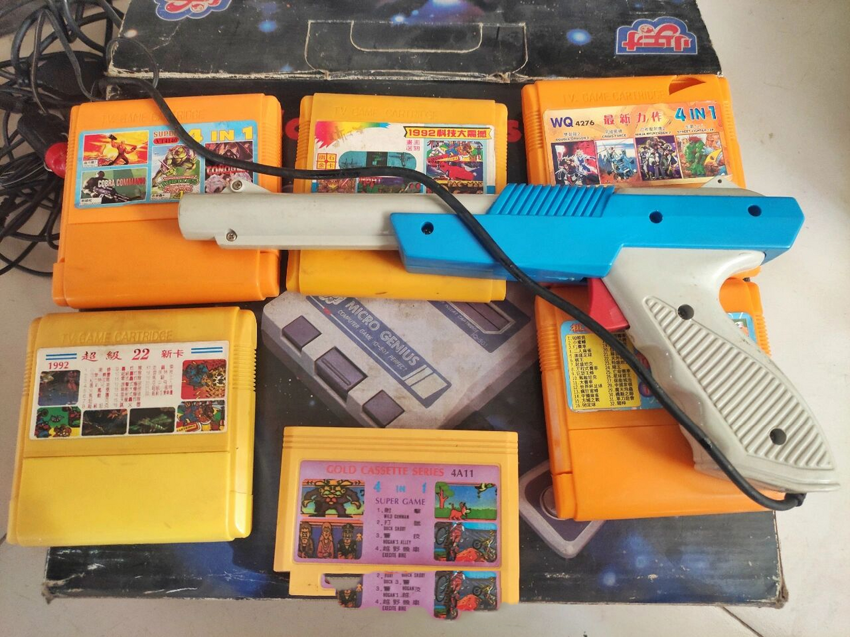 fc8位红白游戏机游戏卡 熟悉不熟悉,怀念不怀念,曾经的8位fc红白游戏