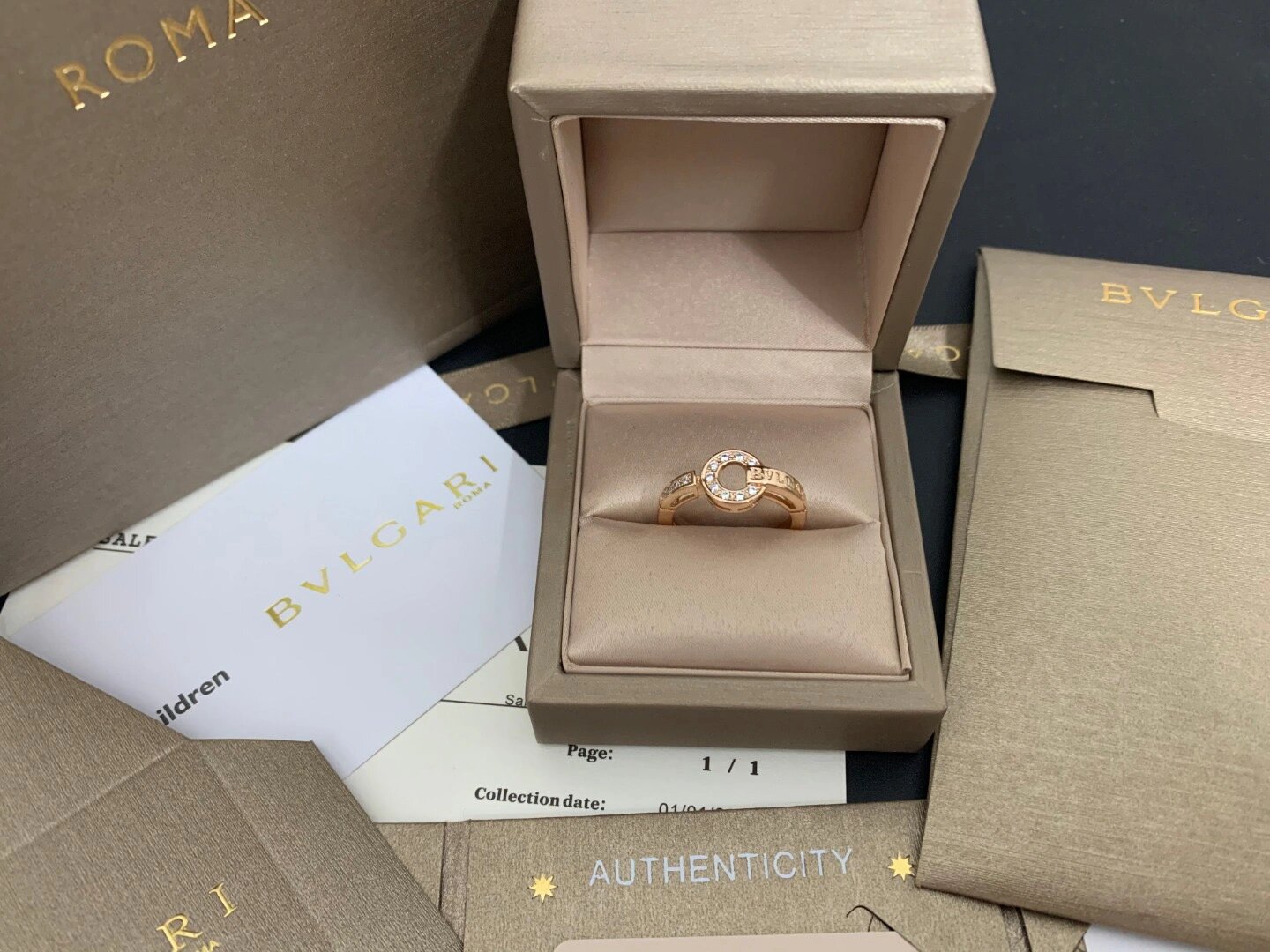 宝格丽 bvlgari 铜钱满钻戒指 白金 玫瑰金