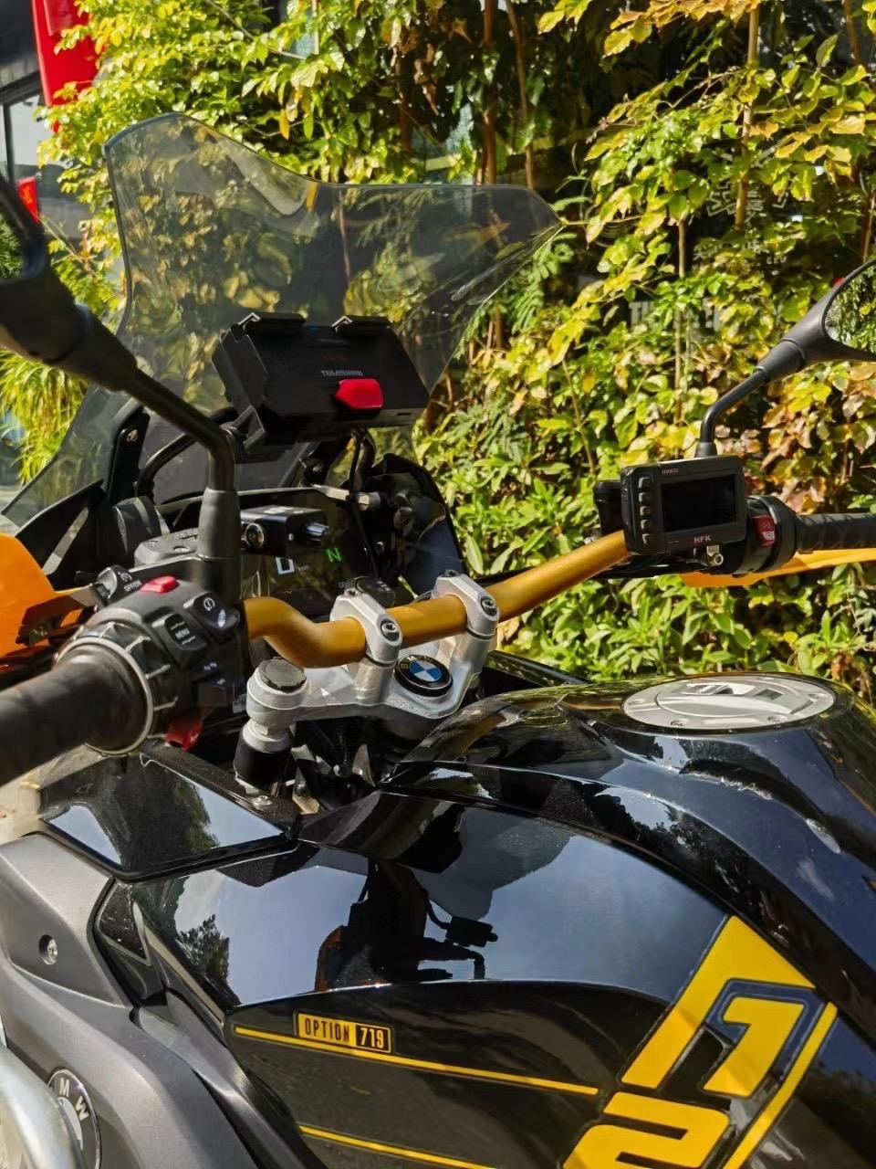 宝马 r1250gs 40周年纪念版 21