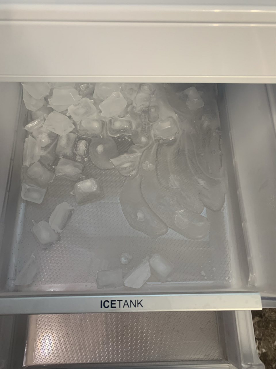 卡萨帝冰箱制冰功能制出这样的冰