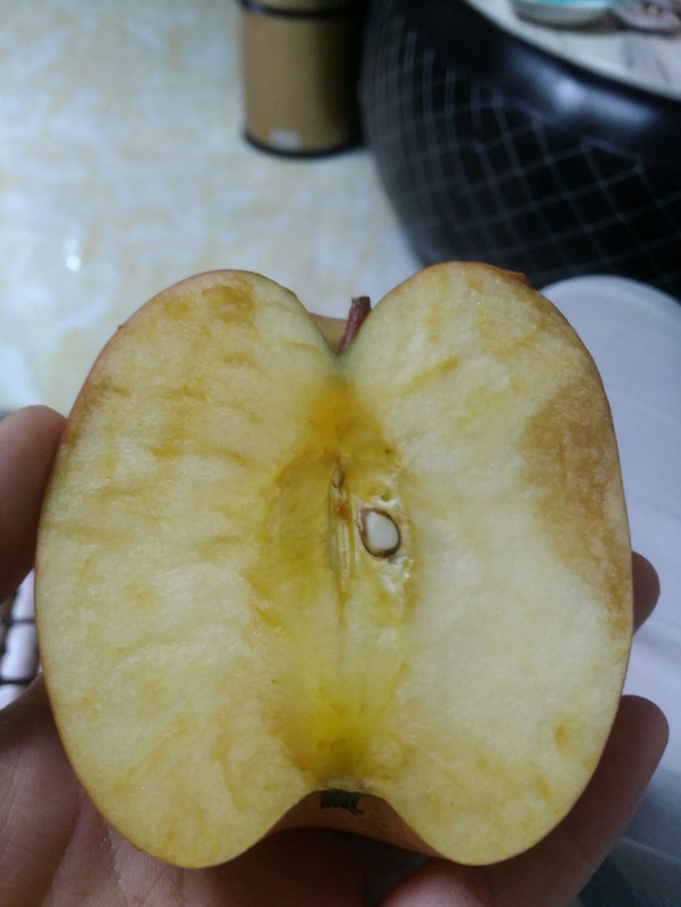 03 苹果居然会生锈.