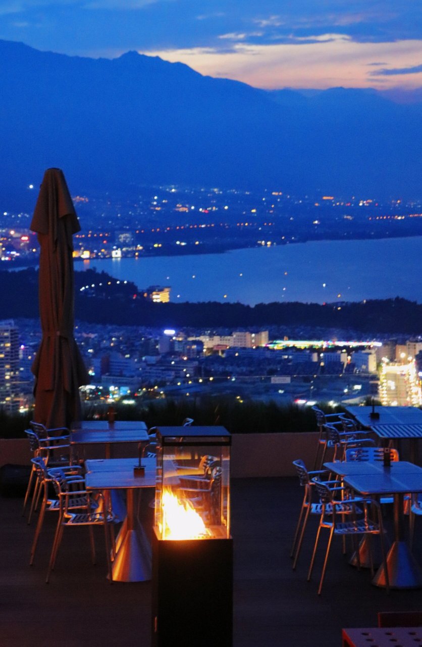 大理晚上这座山上看夜景也太浪漫了吧 这是我最近分享的宝藏小地分享