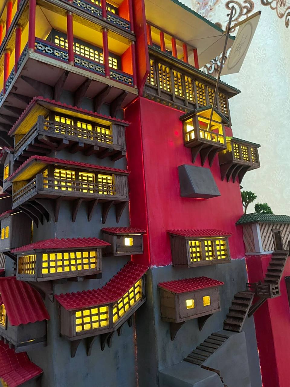 千与千寻汤屋模型展示一下细节上的处理 目前正在做一款迷你版的汤屋