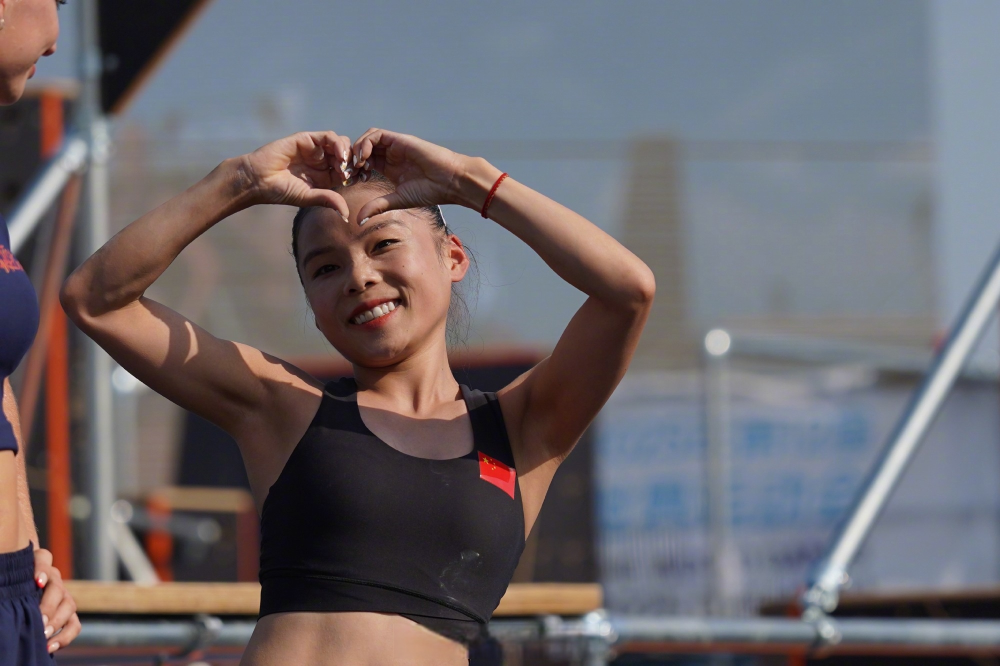 商春松拿下世运会跑酷金牌#】#中国姑娘拿下世运会跑酷金牌#8月13日