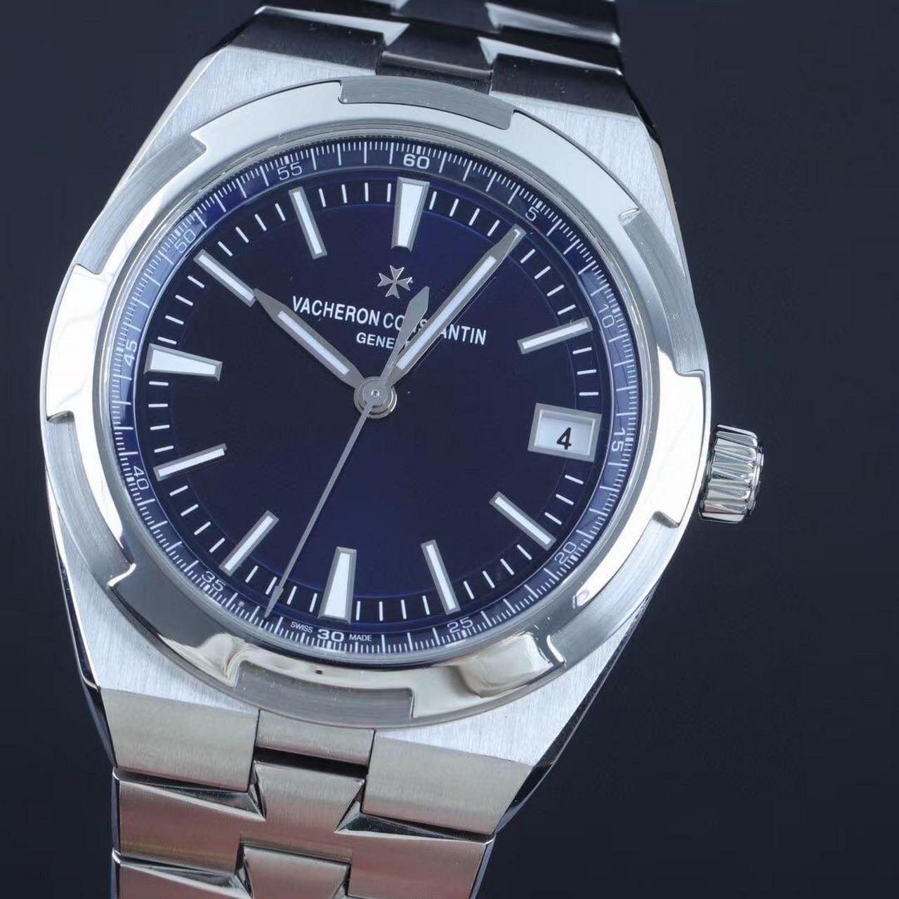 江诗丹顿纵横四海系列—4500v/110a-b128 自动机械男士腕表 材质:精钢