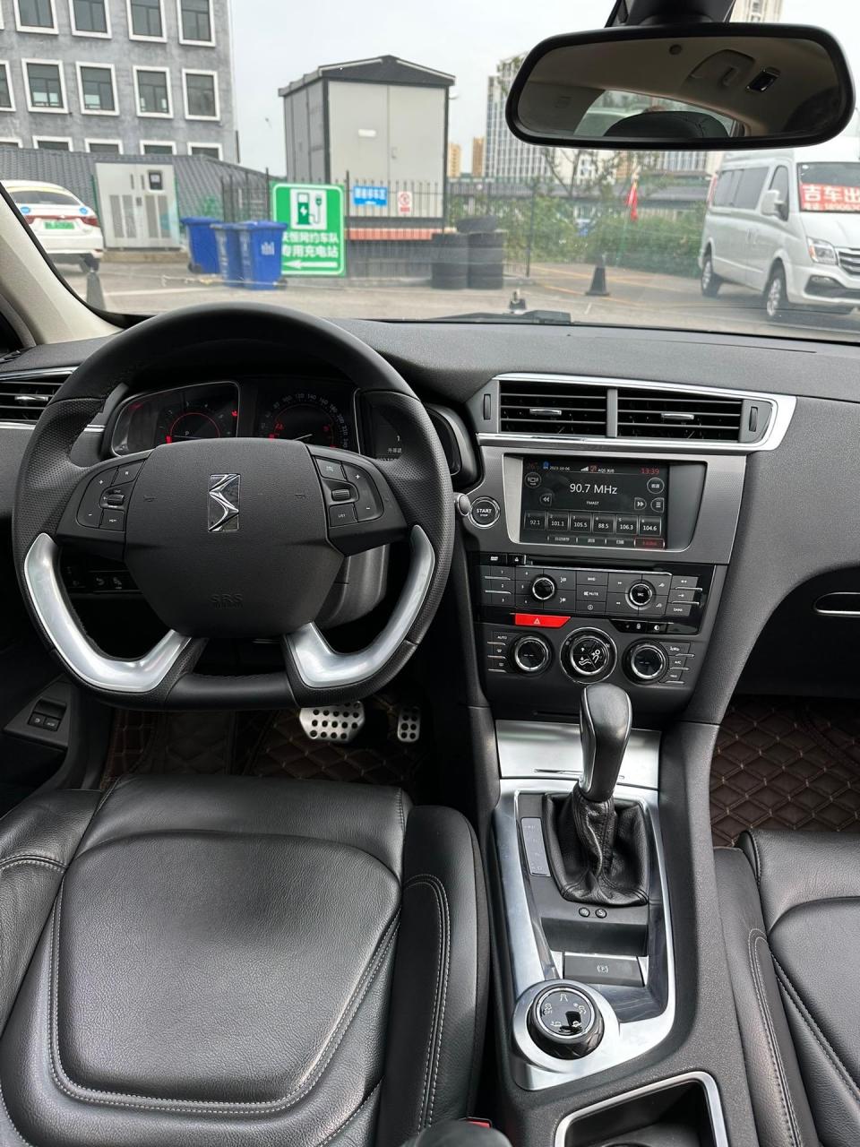 新到16年长安谛艾仕ds6  1.