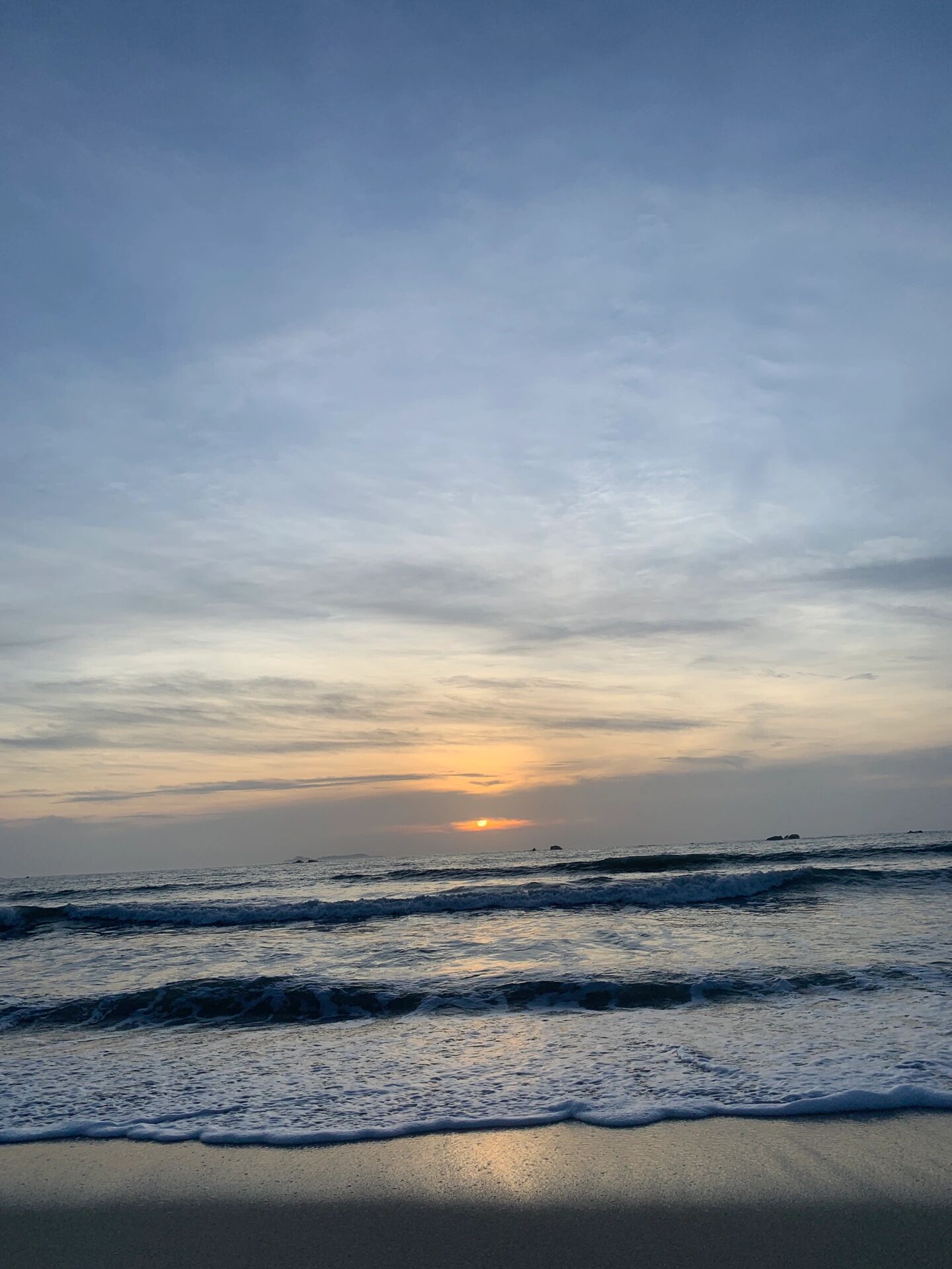 汕尾红海湾看日出啦 红海湾马上要开放啦,要包车旅游,去玩的滴滴 私人