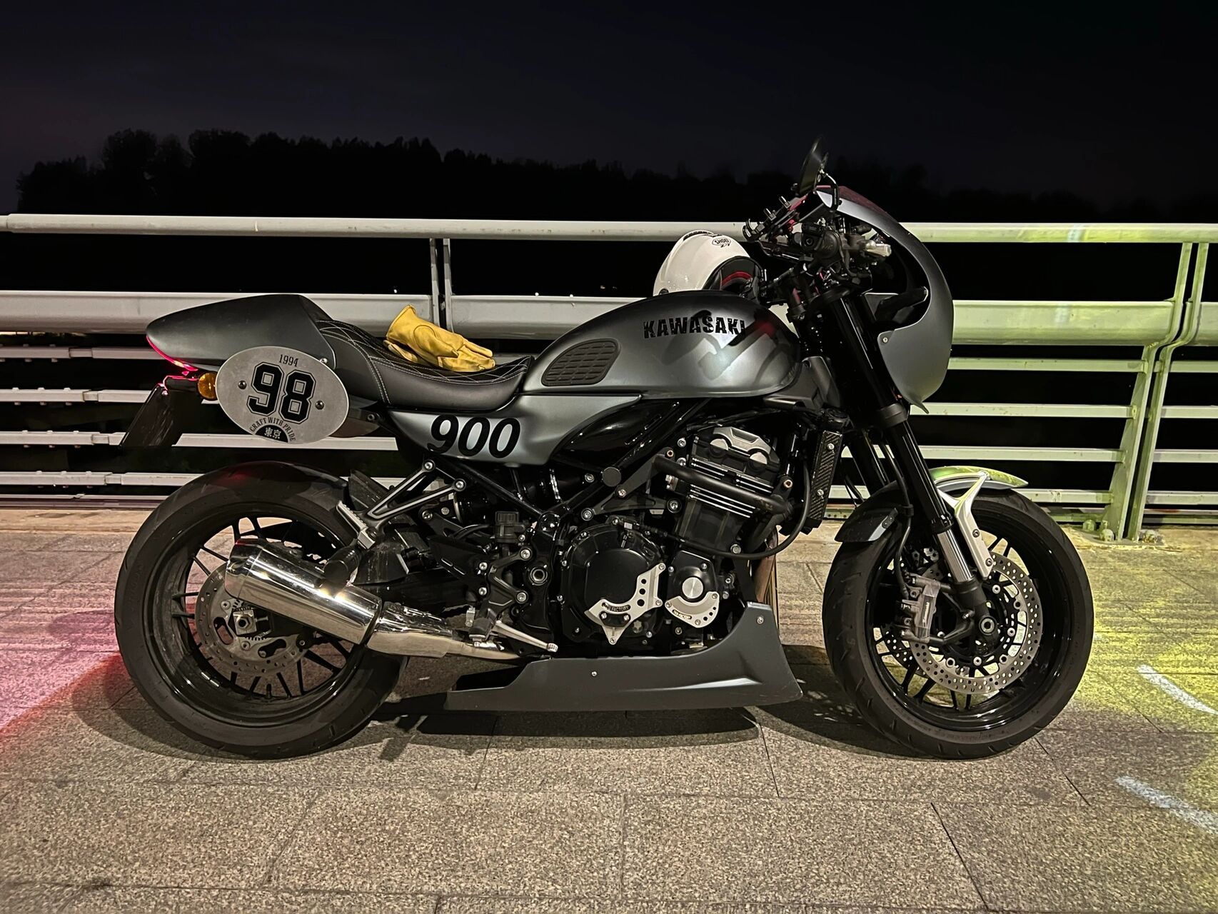 z900rs改装建议 图一是现在的状态,感觉玩腻了   还想再改改,不知道往