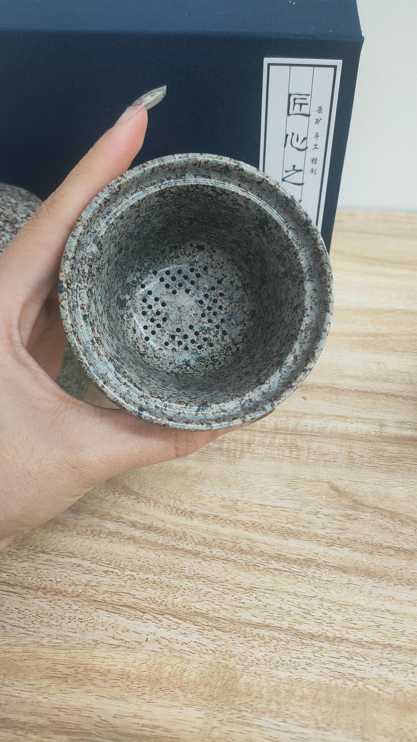 麦饭石养生杯:健康生活的必备神器!