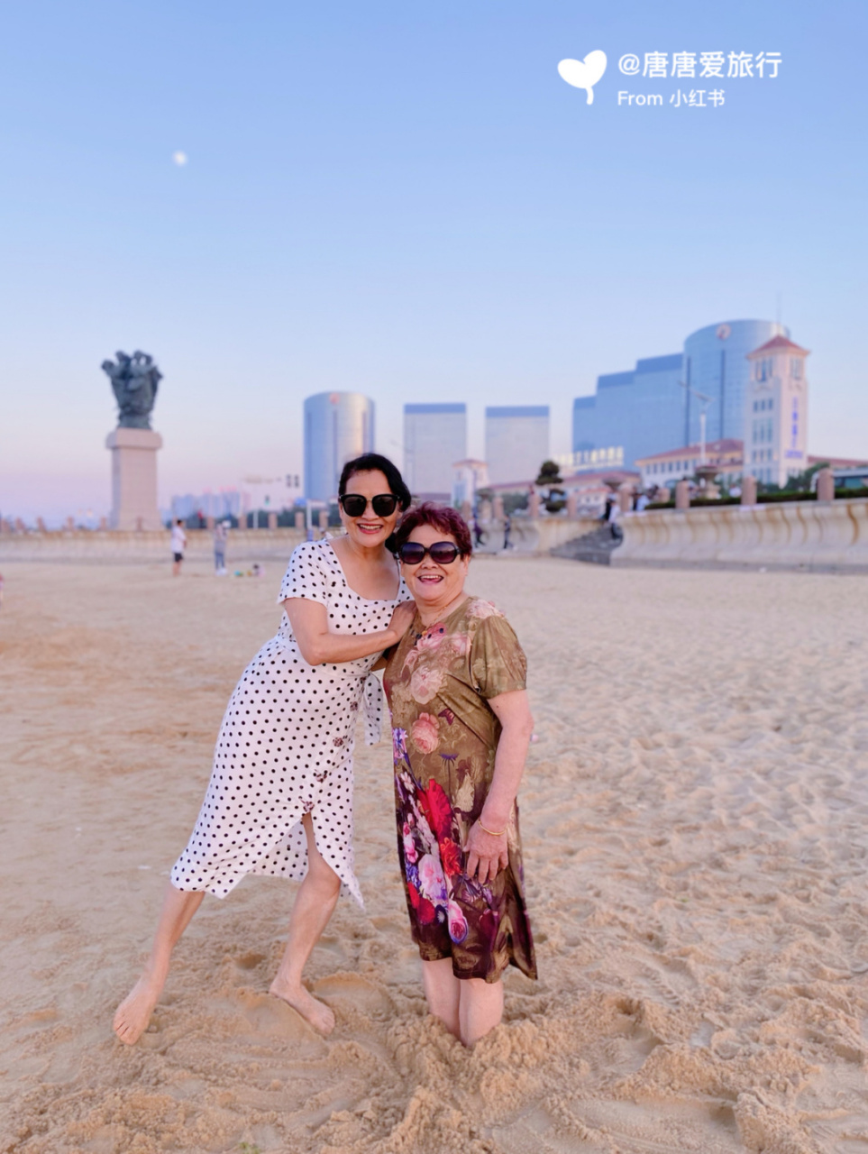 夕阳西下海边走走9890731592 烟台天越湾海水浴场后面据说