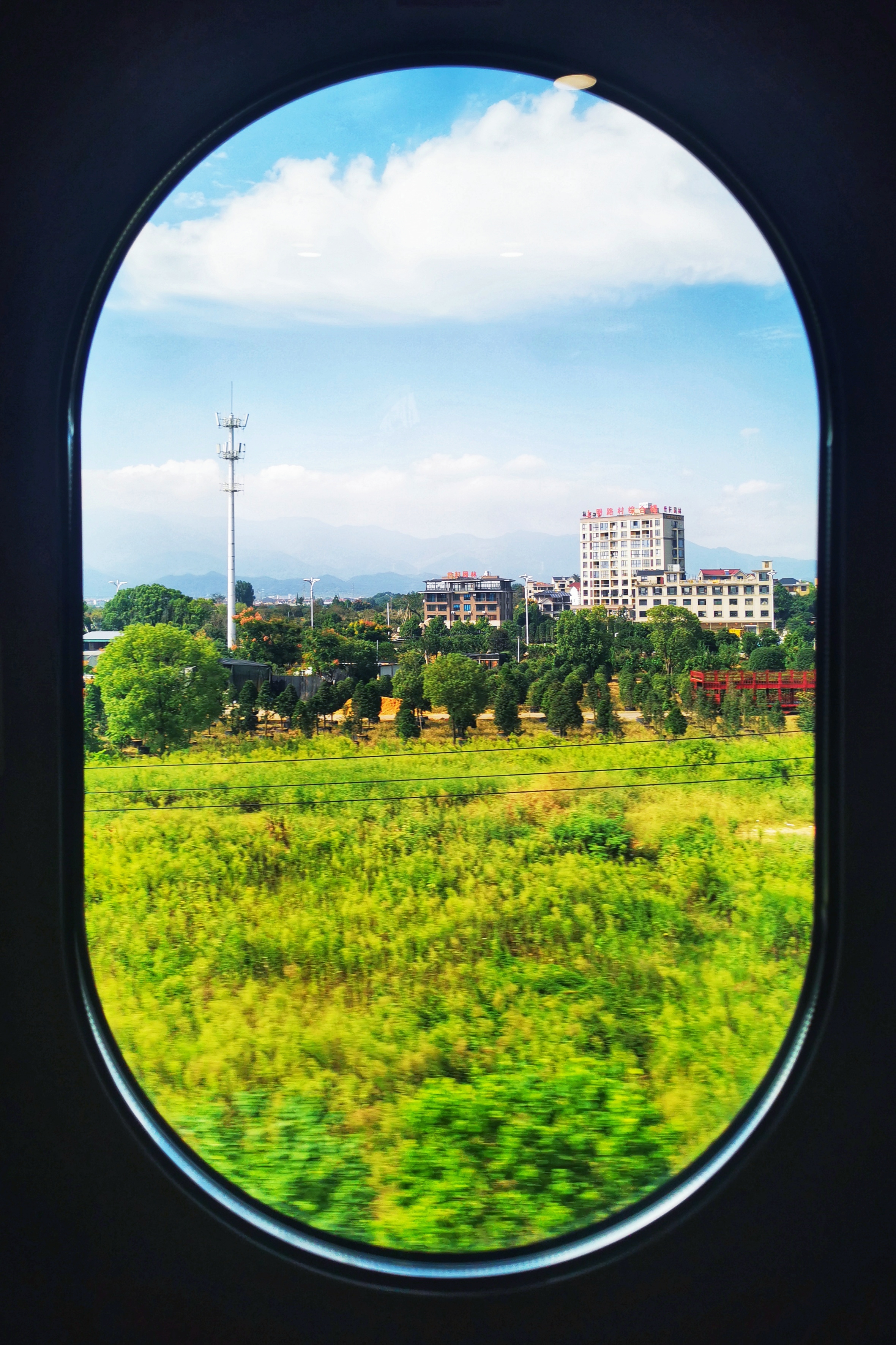 窗外的风景全景图图片