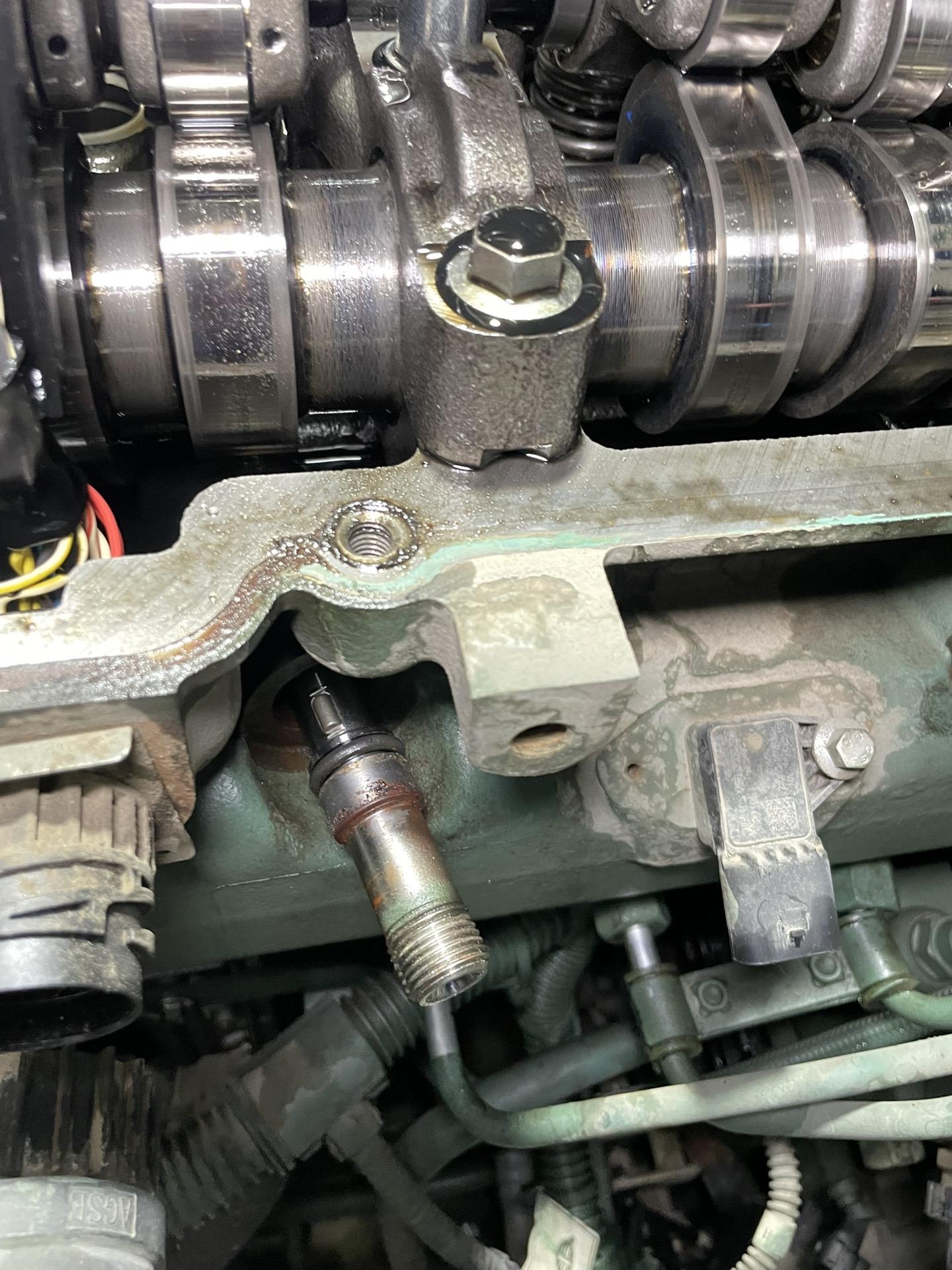 由于排气管相对来说做的比较紧密,所以说有很