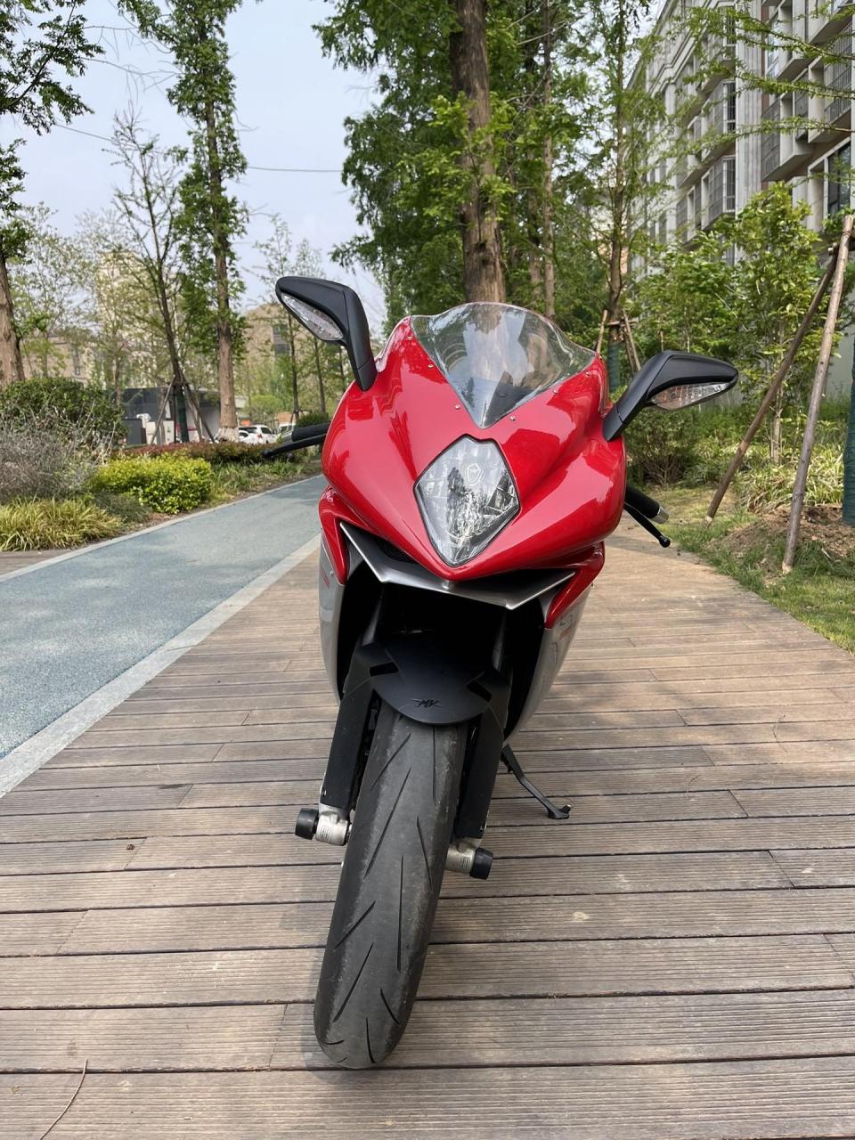 9095800.奥古斯塔f3 23年7月落户 公里数4000 价格给力