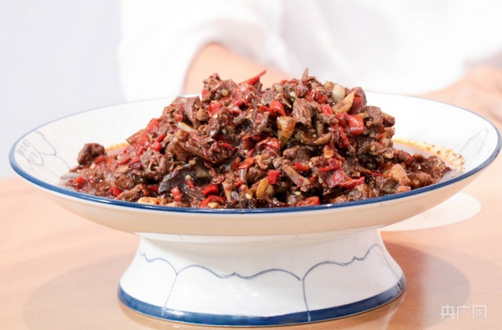 【非遗赣菜"飞出"大山记——探寻莲花血鸭品牌打造之路】提及"莲花"