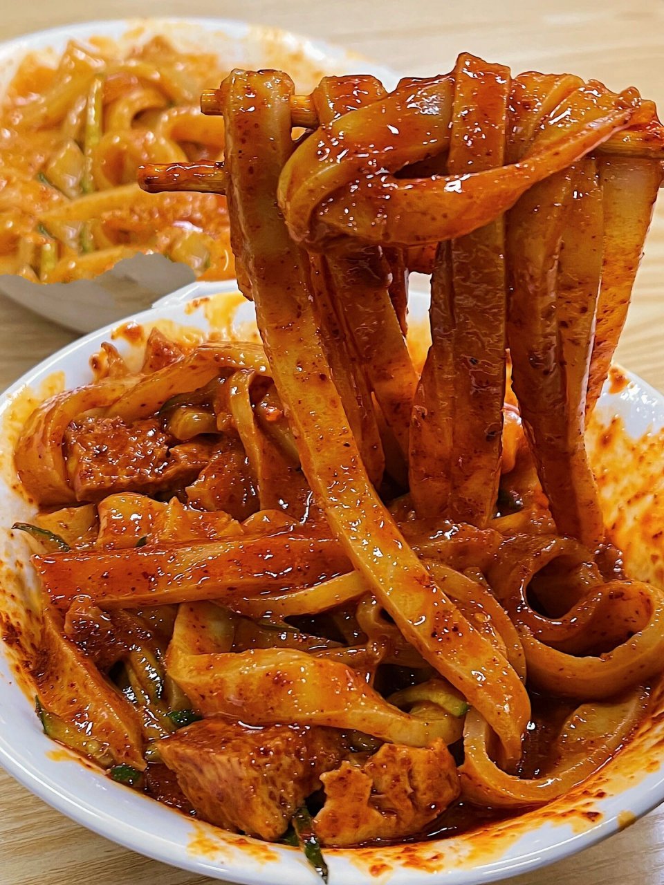 人均8r一碗6015我愿称北京最好吃的甘肃面皮!