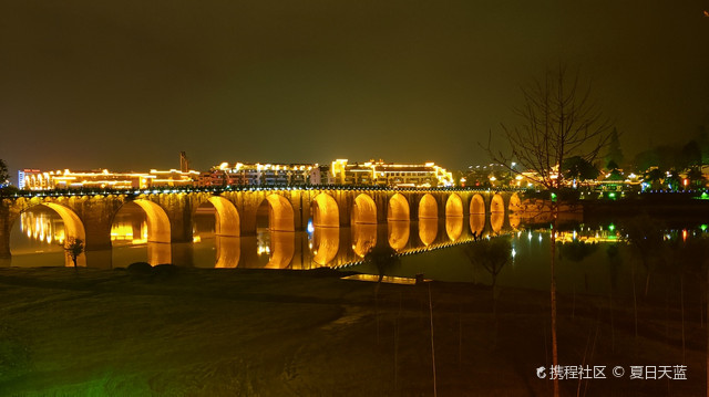 石拱桥夜景图片