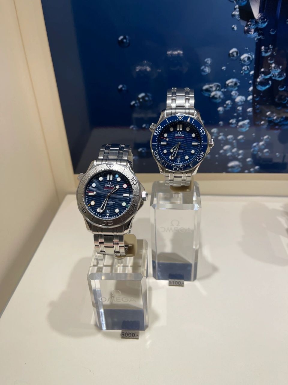 1)欧米茄更丰富,劳力士更稳定.