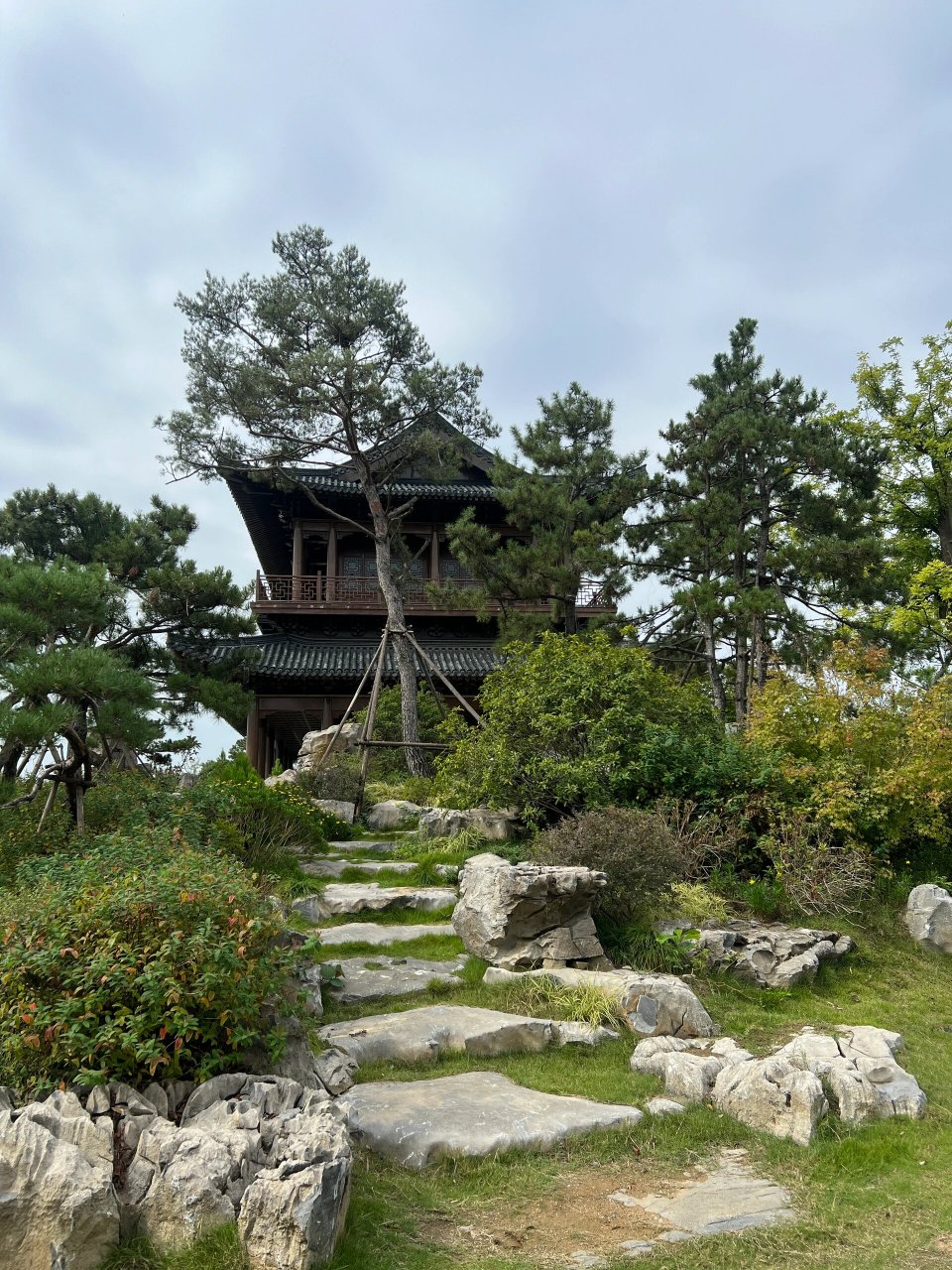 南阳游|卧龙岗 卧龙岗应该是南阳人非常熟悉的地方,也是必游景点,十一