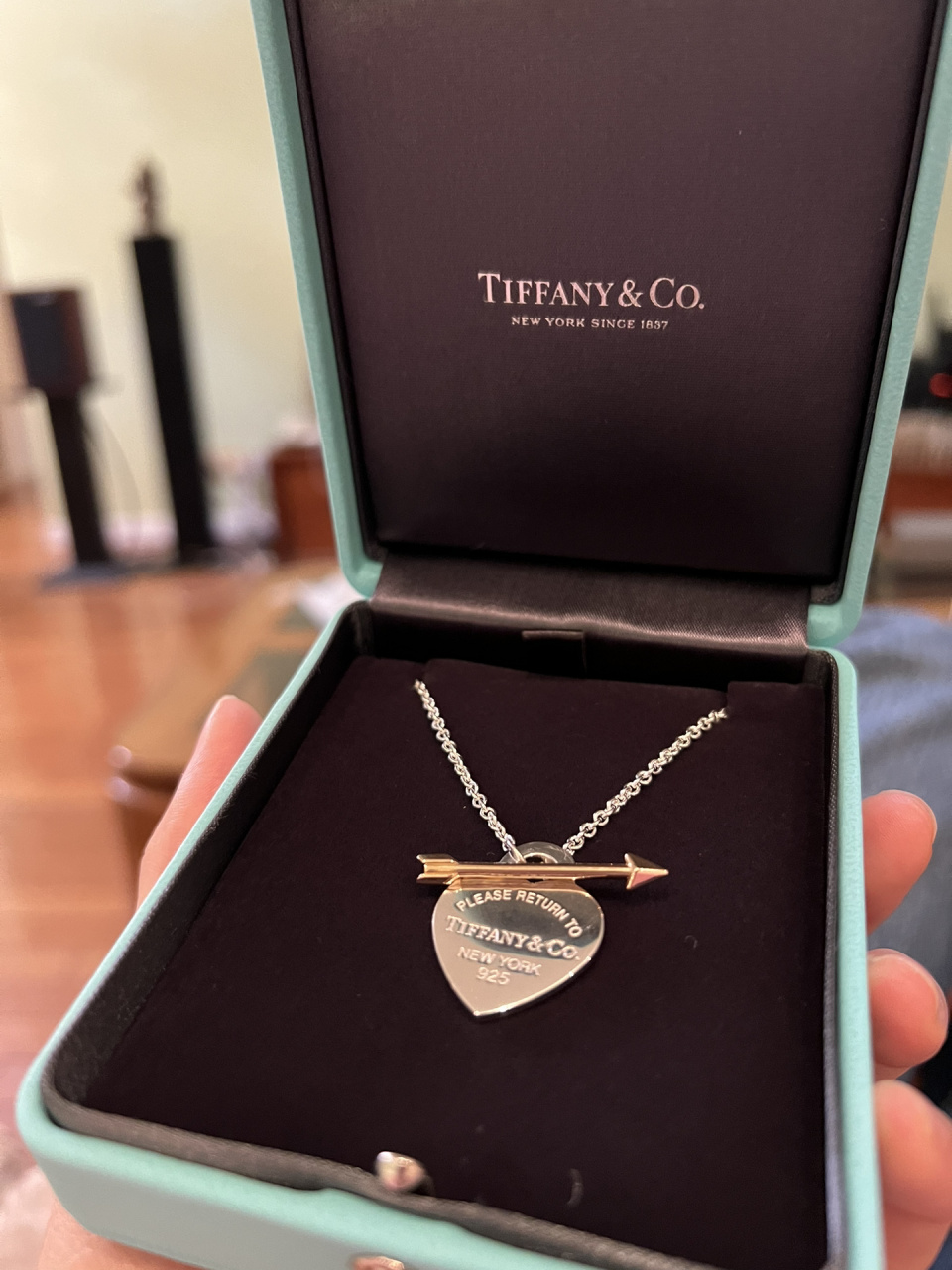 tiffany love struck  tiffany love struck 系列 	 love struck = 被