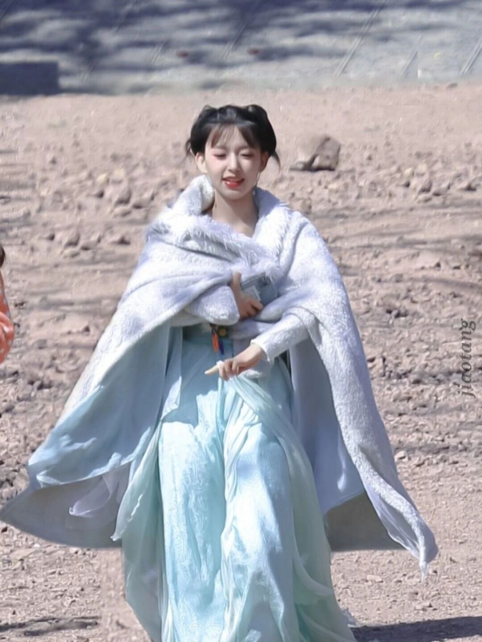 程潇路卿卿快乐下班美图 #程潇##美女##卿卿我心##路透# [舔屏][舔屏]