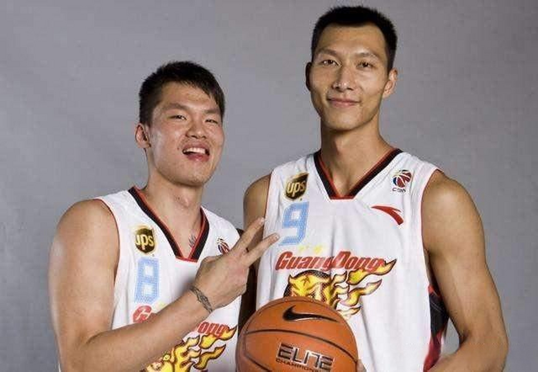 阿联退役使我想起广东队交易来"周琦",为啥非要交出赵睿"据说赵睿非常