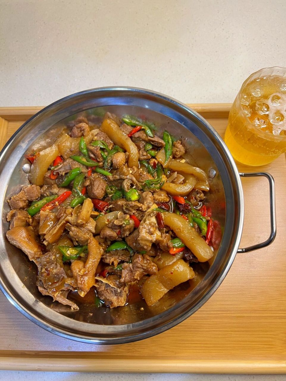 魔芋啤酒鸭,好吃到哭,做法巨简单97 不放一滴水的啤酒鸭做出来太