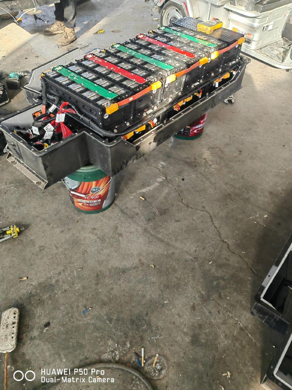 亿能电池单体欠压,压差故障修复