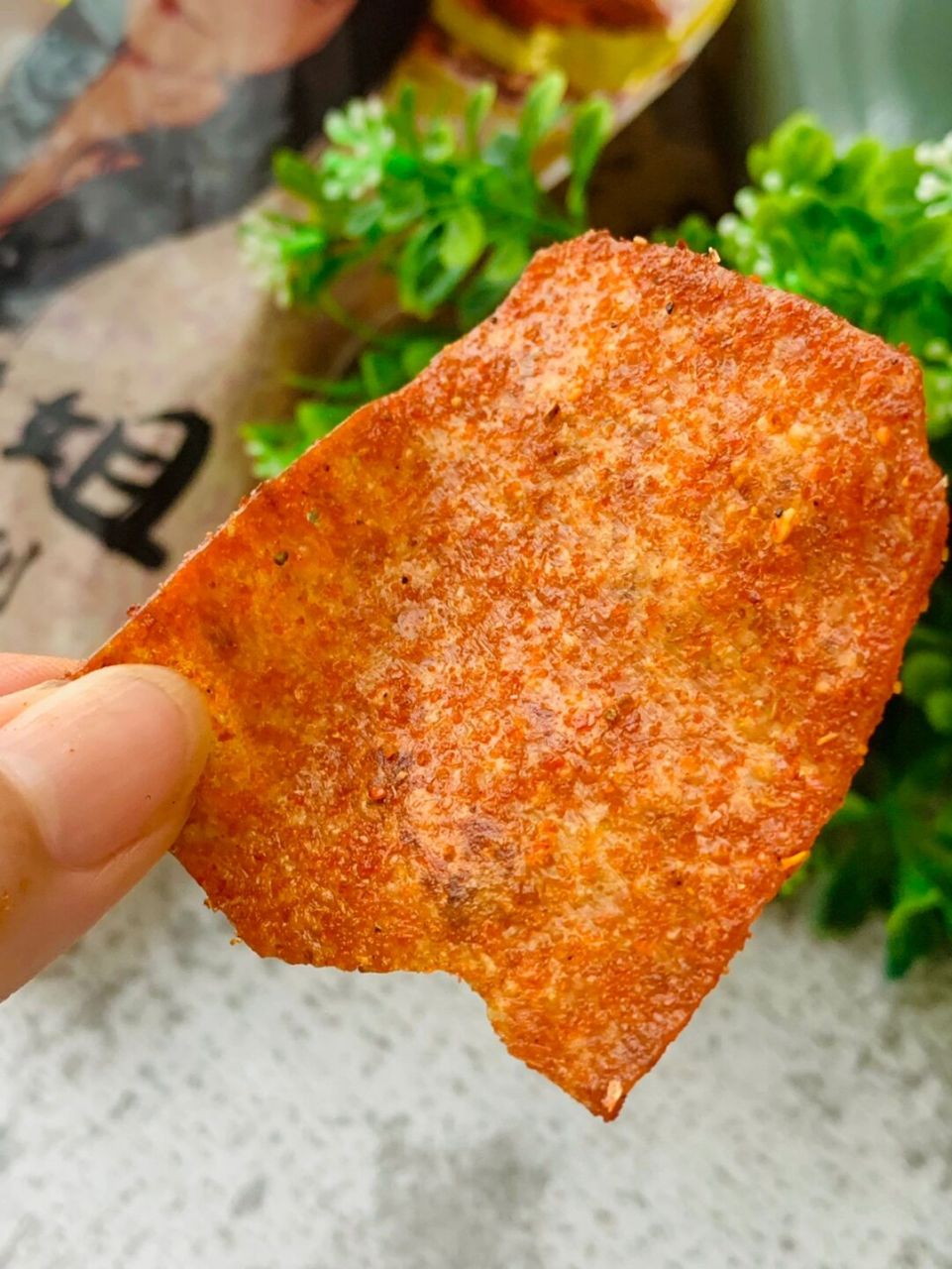 嘎嘣脆的大辣条|宅家零食太可了!