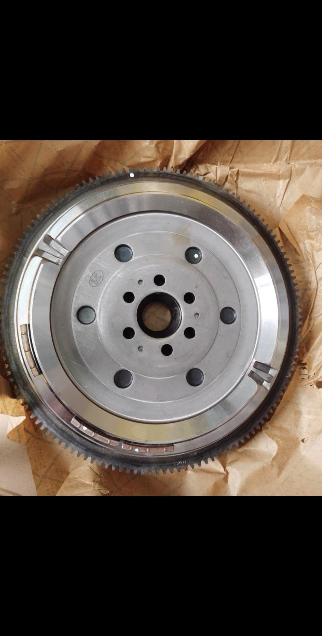 帕萨特b5 领域 奥迪老a6 1.8t 2.0手动改进型飞轮总成