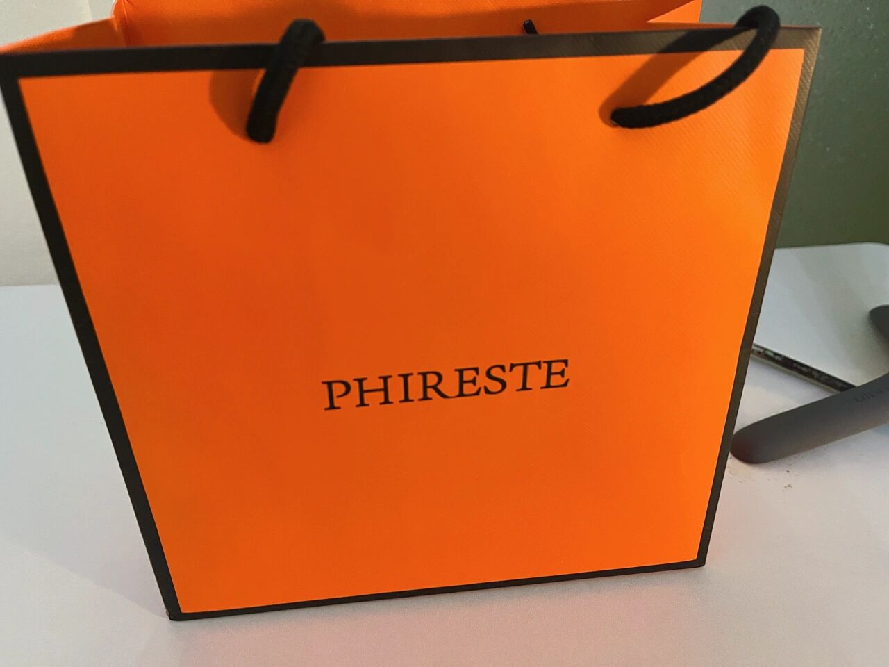 phireste翡拉蒂纳斯女神钻石手表 ❤品牌起源: 1886年,日内瓦市政府