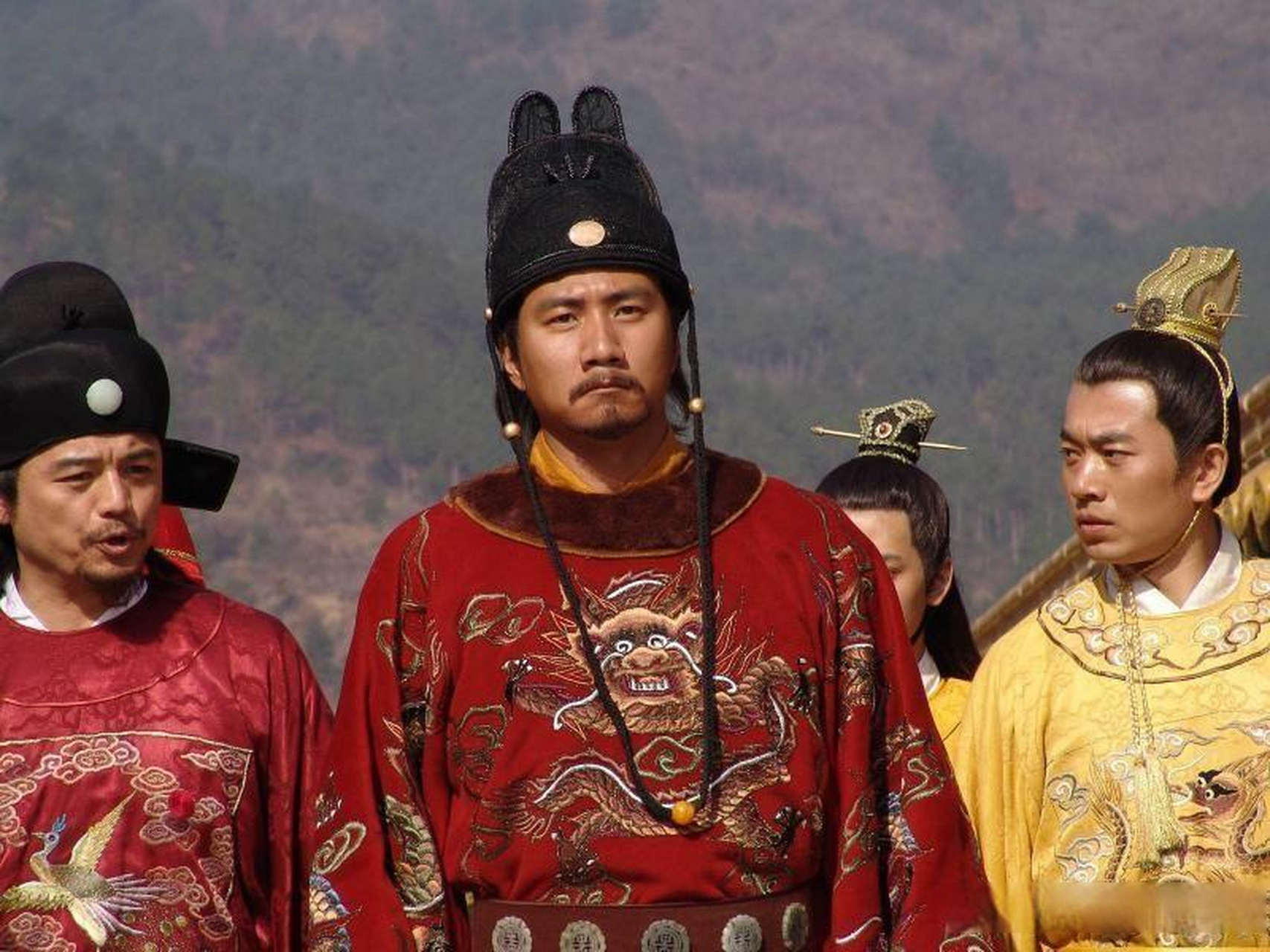 1380年,胡惟庸的儿子坠马而亡,他一怒之下处死了马车夫,却没有想到