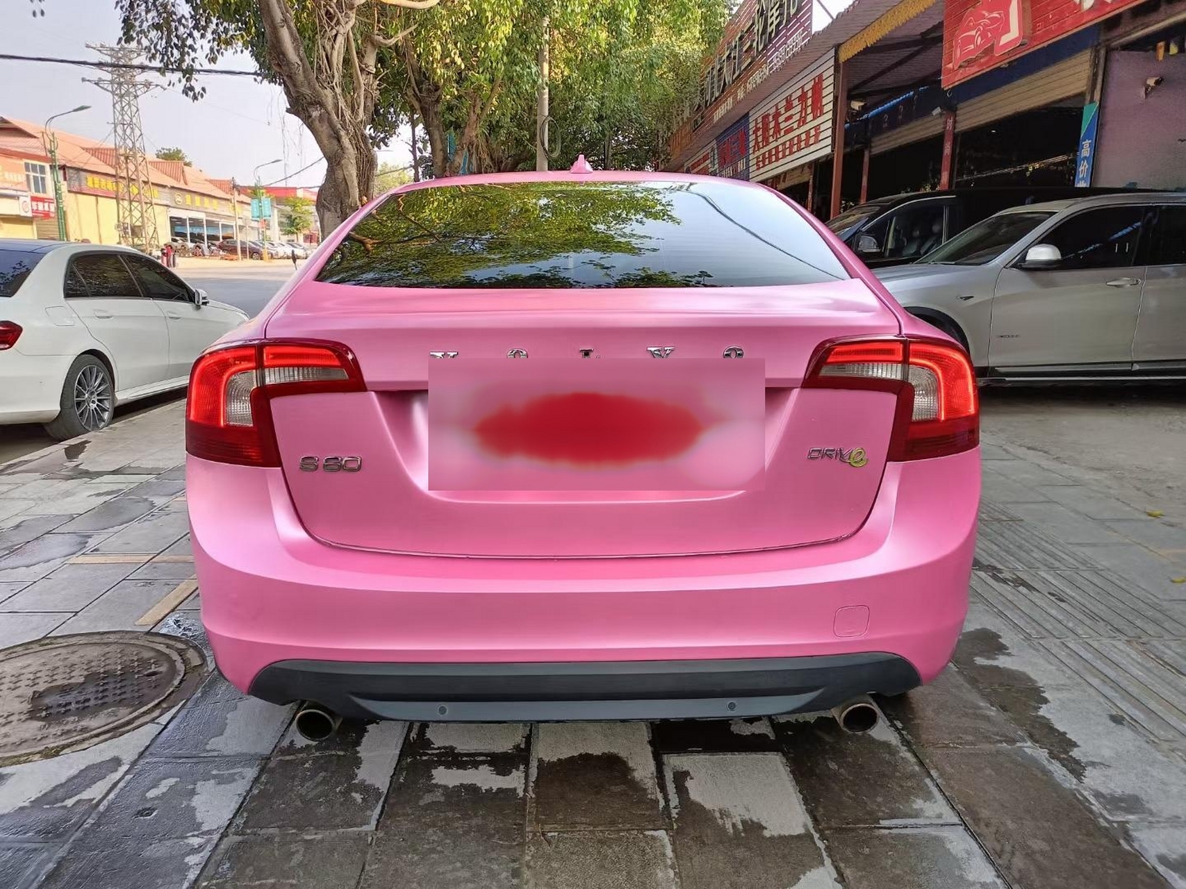 4万多包过户开走2012年沃尔沃s60,1.