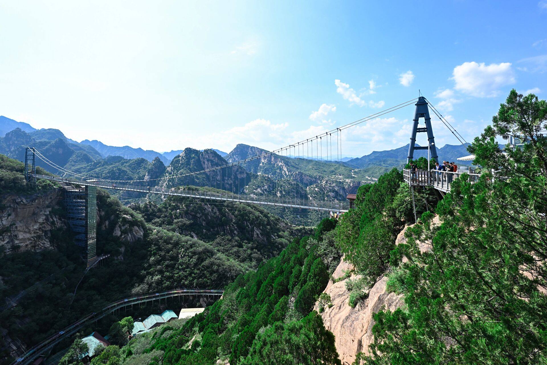 密云清凉谷|藏在京郊的避暑出片胜地 位于北京密云的清凉谷风景区简直