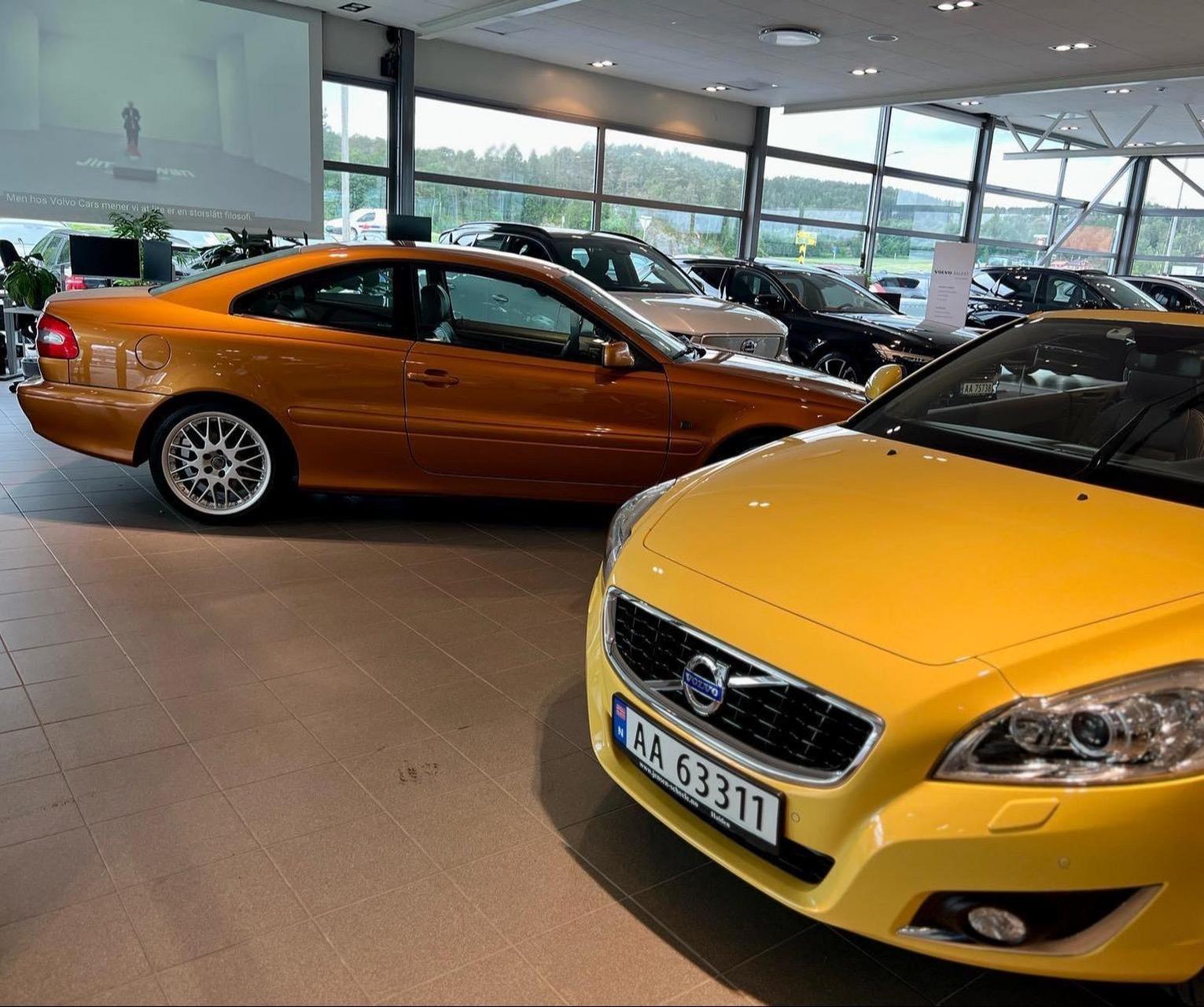 沃尔沃家族第一款硬顶敞篷跑车,它是你心中的白月光吗?