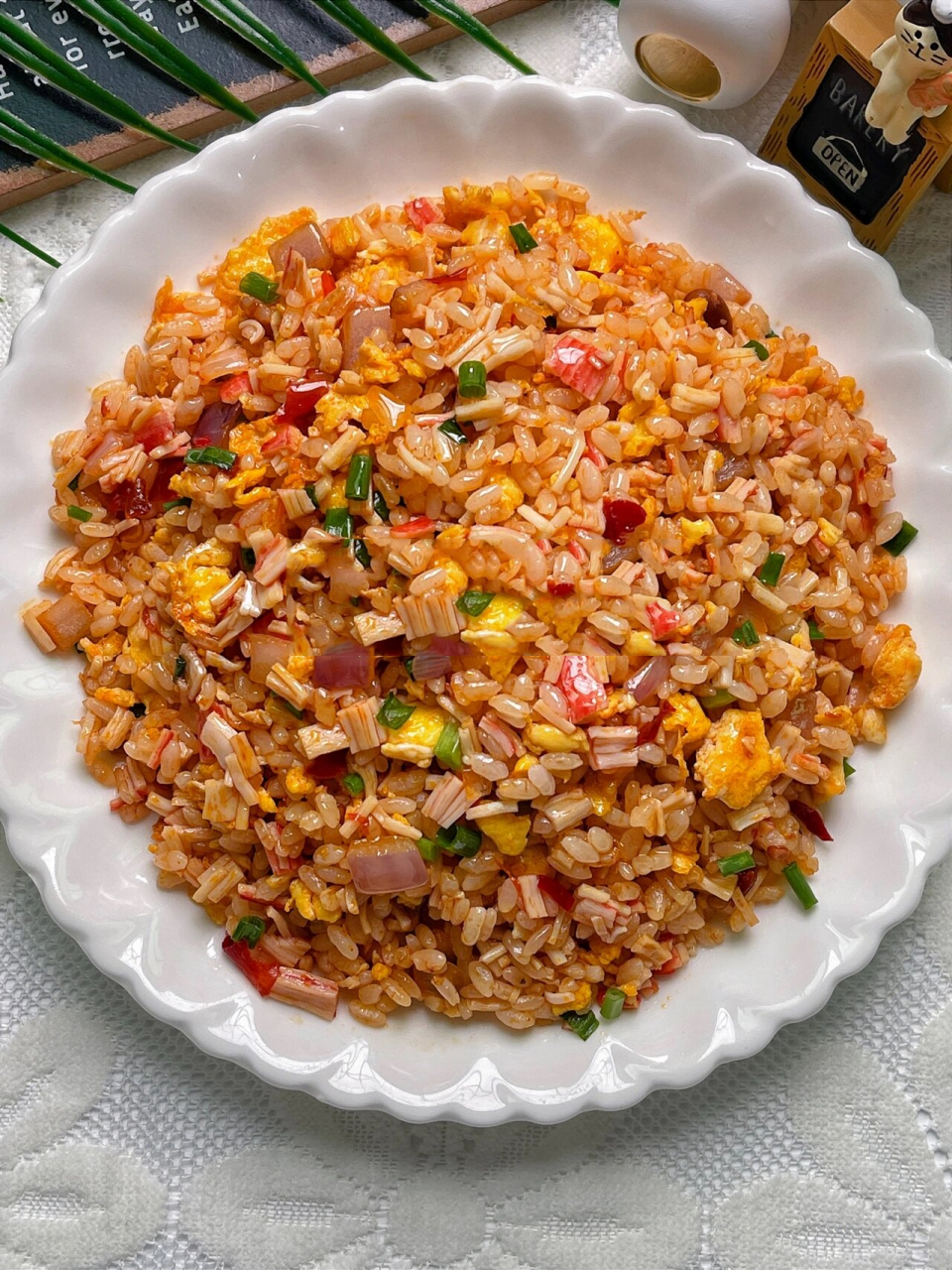 今天get舔盘的蟹柳鸡蛋炒饭,味道太香了,蟹柳的鲜味很浓郁,最爱炒饭的