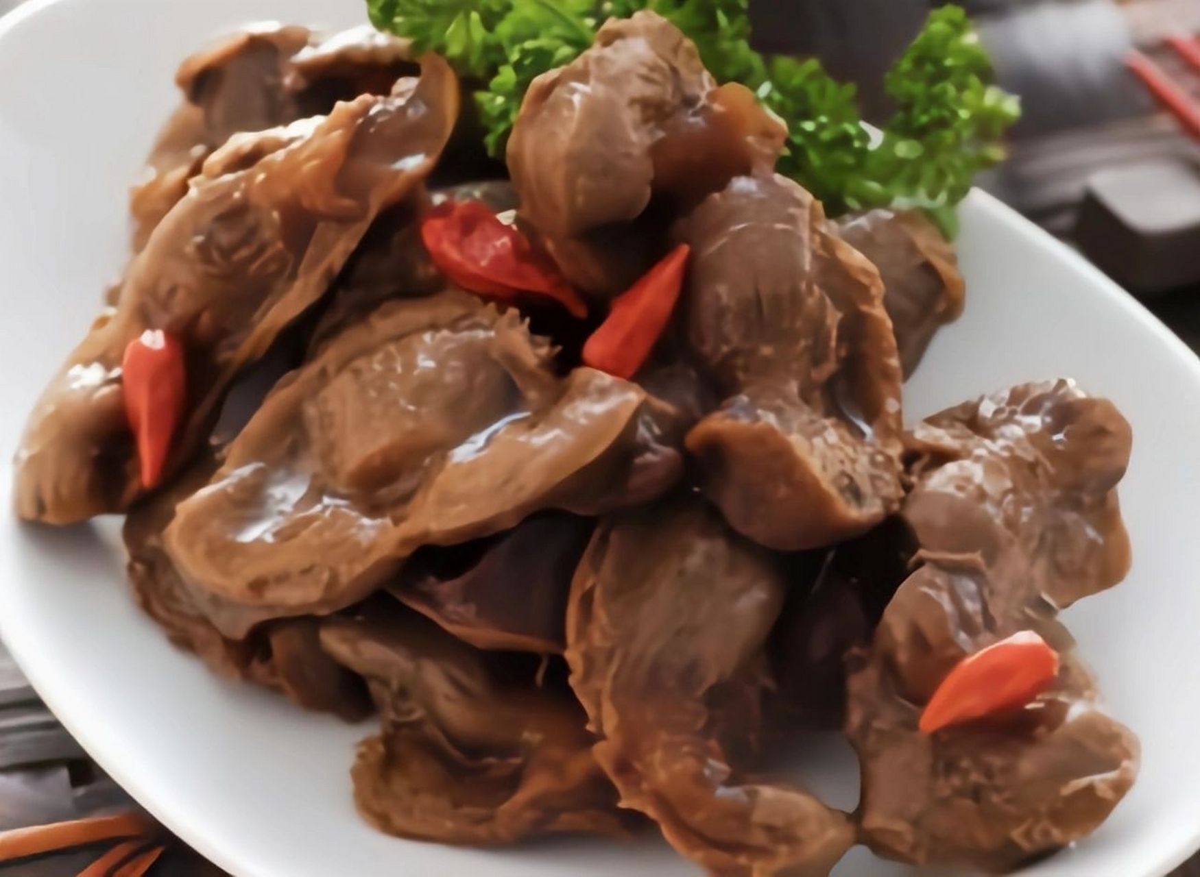 懒人卤鸡胗 ,夏日美食 懒人卤鸡珍 7815材料 鸡胗200克,红尖椒段