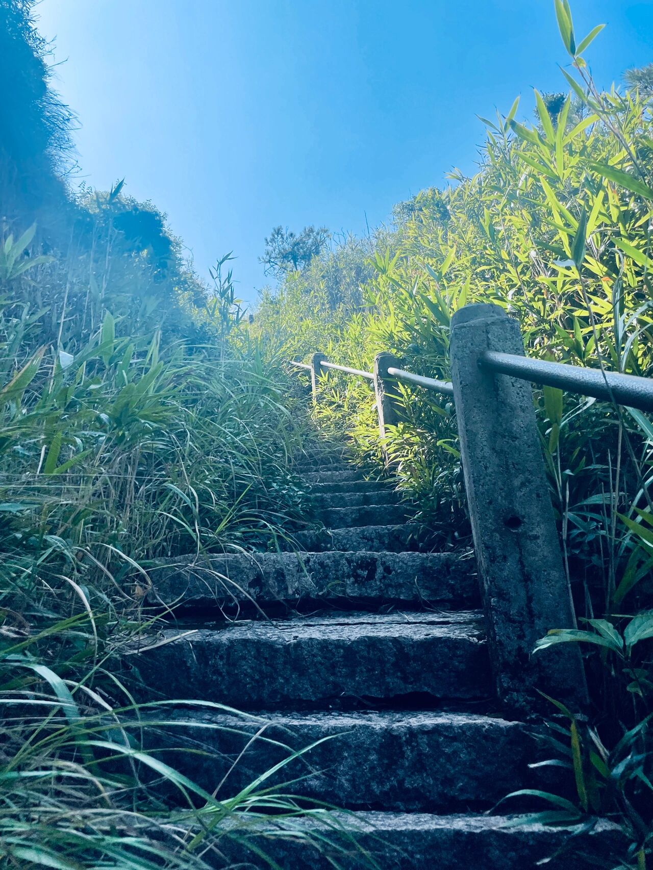 长乐天池山图片