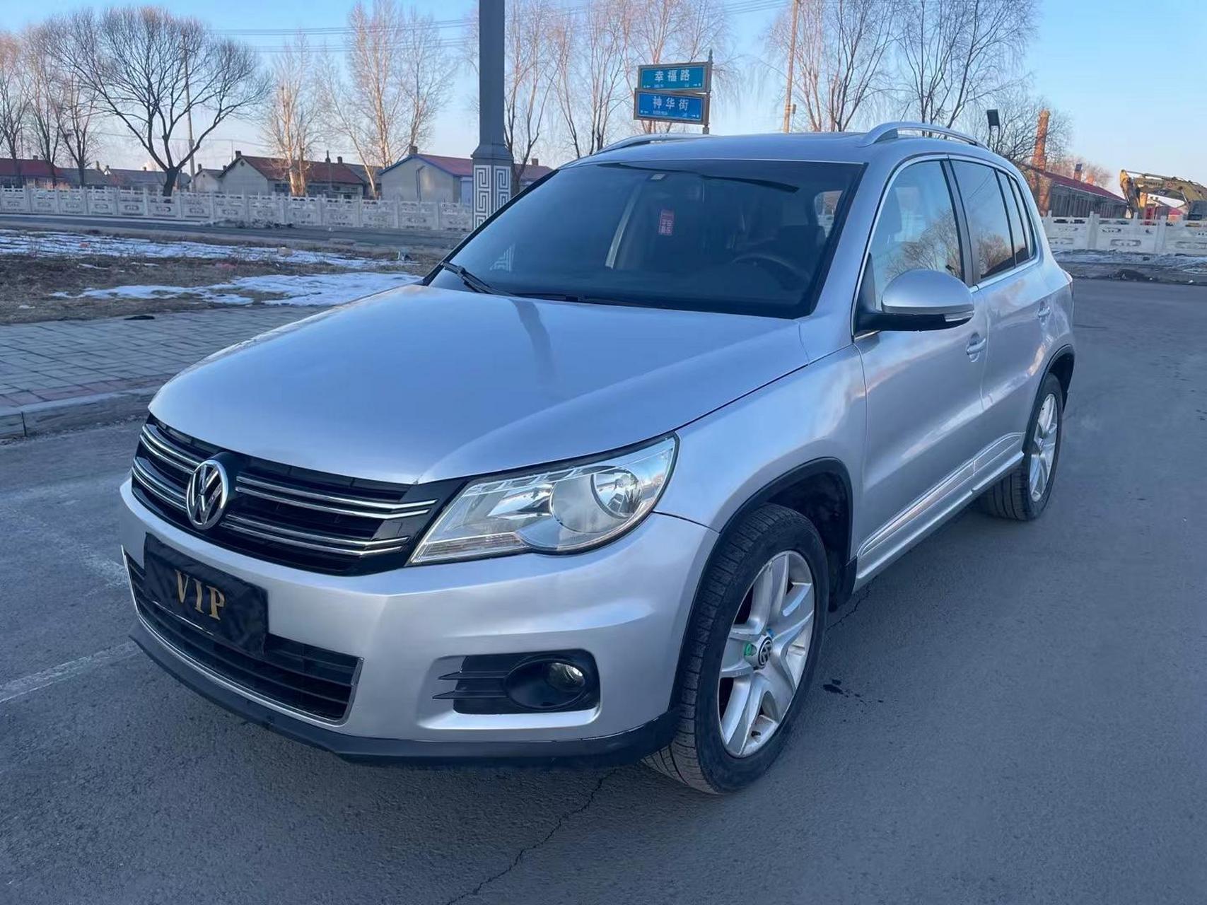 大众途威,2.0t四驱最顶配.