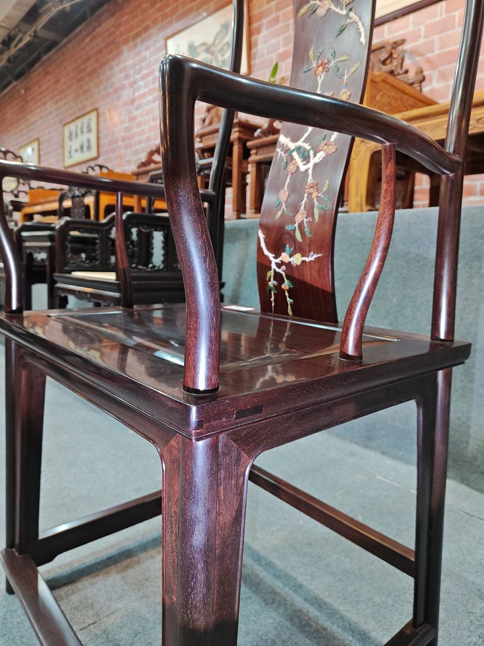 小叶紫檀官帽椅 红木老二印度小叶紫檀官帽椅王世襄款1:1制作老板椅