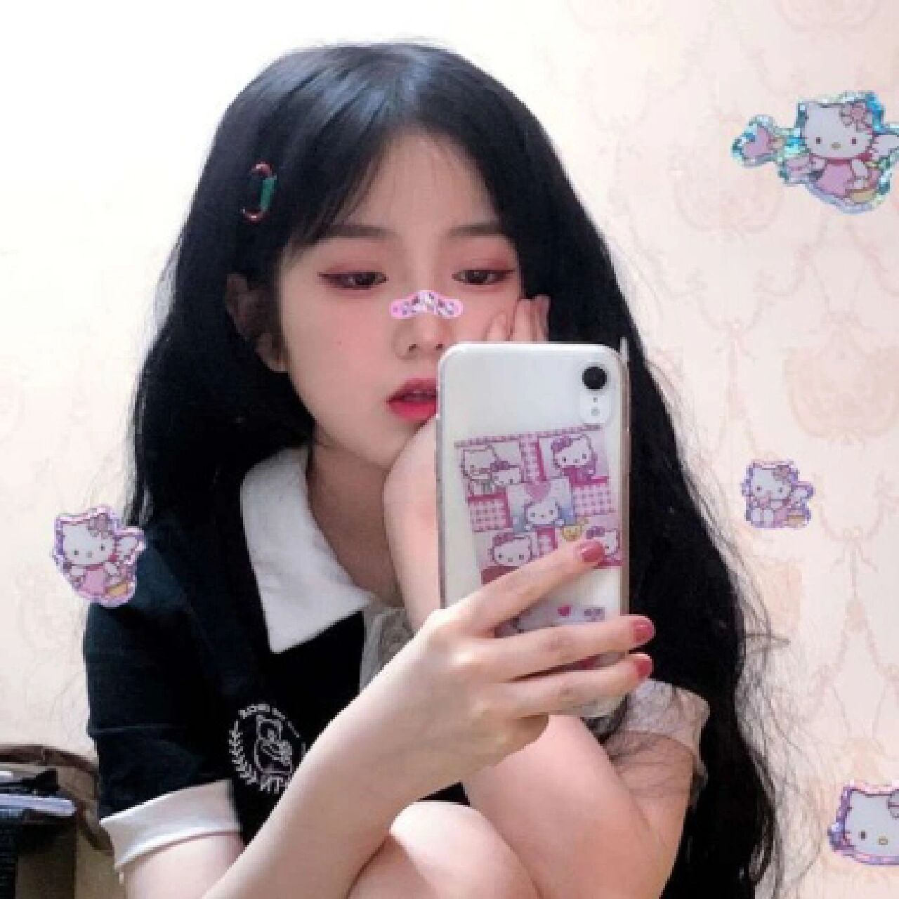 我好友里面有人用这照片网恋 谁知道这个是不是网图