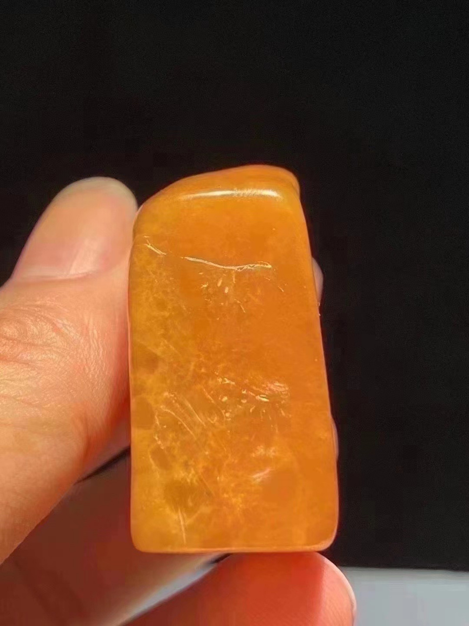 顶级帝王石寿山田黄冻 顶级帝王石寿山田黄冻 深山访友 净重61.6克 3.