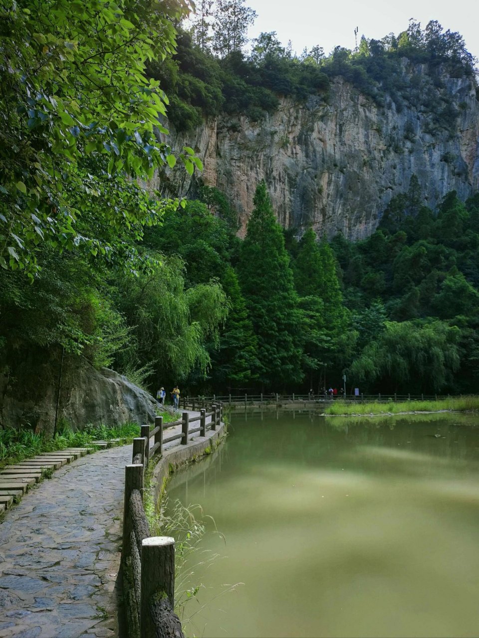 奇峰峻秀,清幽绮丽的陇南明珠——西峽颂 西狭颂风景区位于甘肃陇南