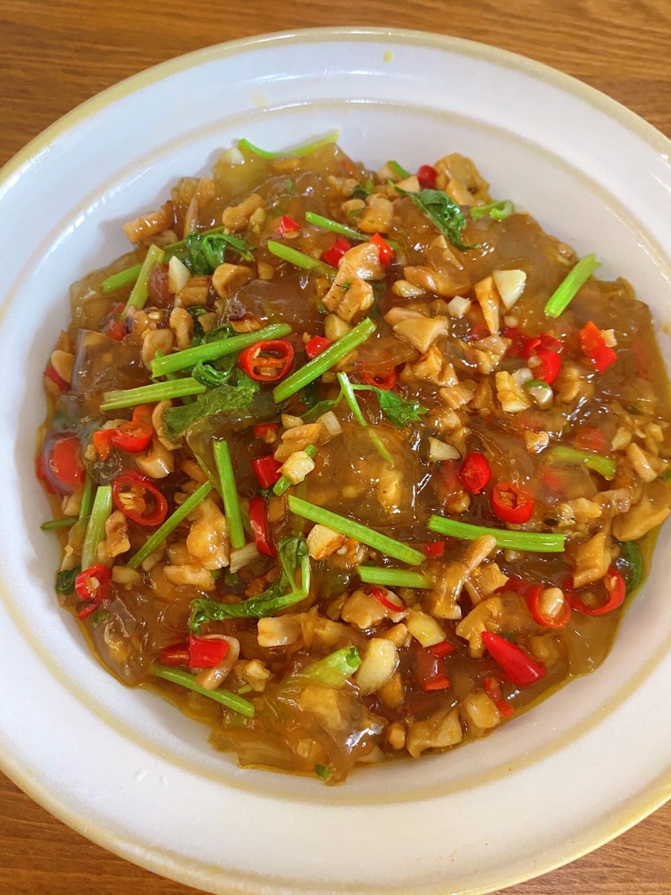 湘味 酸菜炒粉皮,酸辣炒粉皮做法 巨下饭 这道菜湘菜馆吃到的,念念不