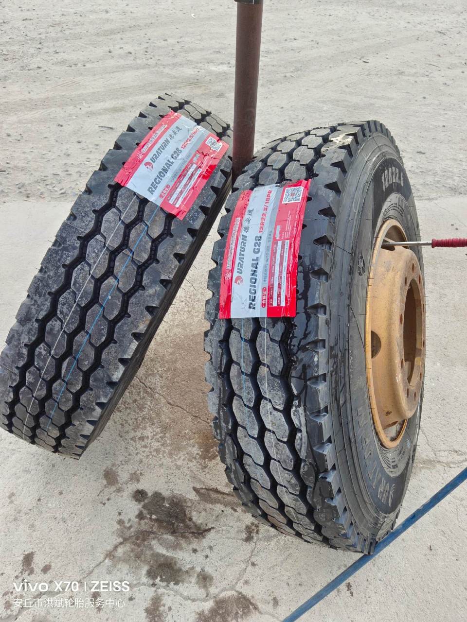 德安通轮胎,百吨王g28花纹重载耐磨型,胎体钢丝采用特高强度钢丝,抗载